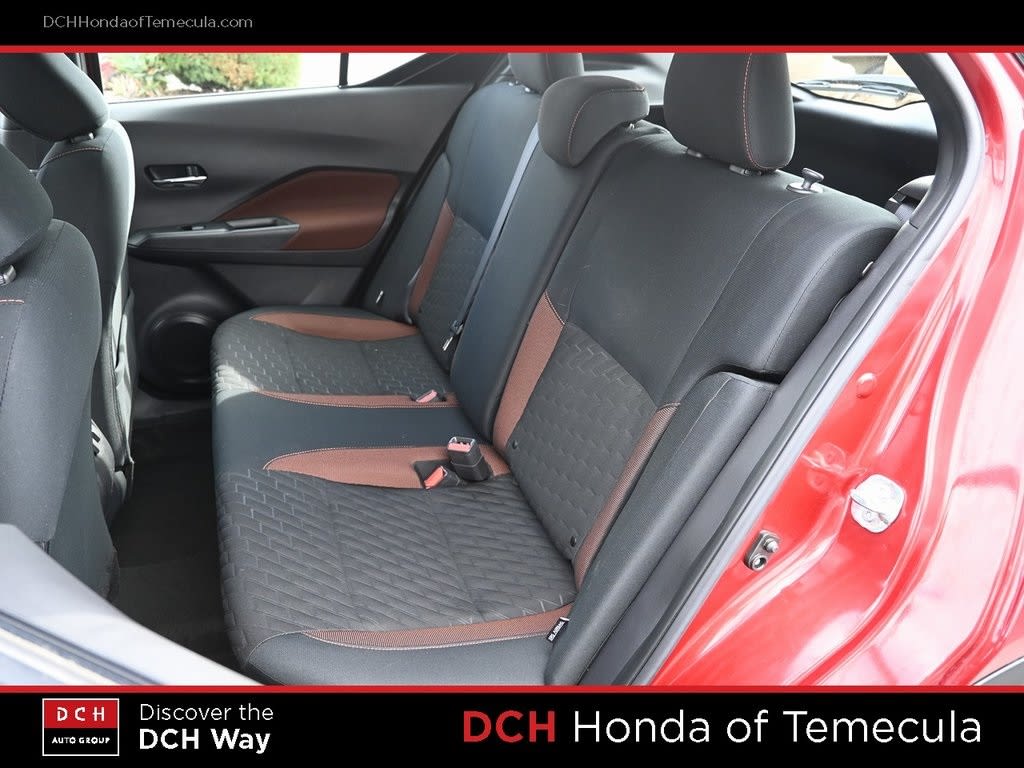 Thumbnail: 2023 Nissan Kicks - 11