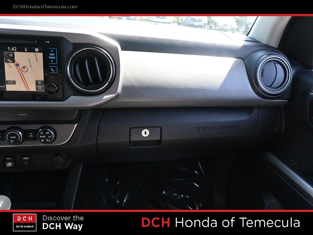 Thumbnail: 2019 Toyota Tacoma - 20
