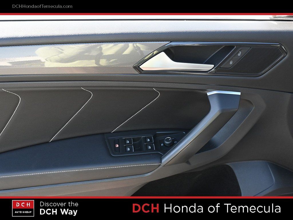 Thumbnail: 2023 Volkswagen Tiguan - 22