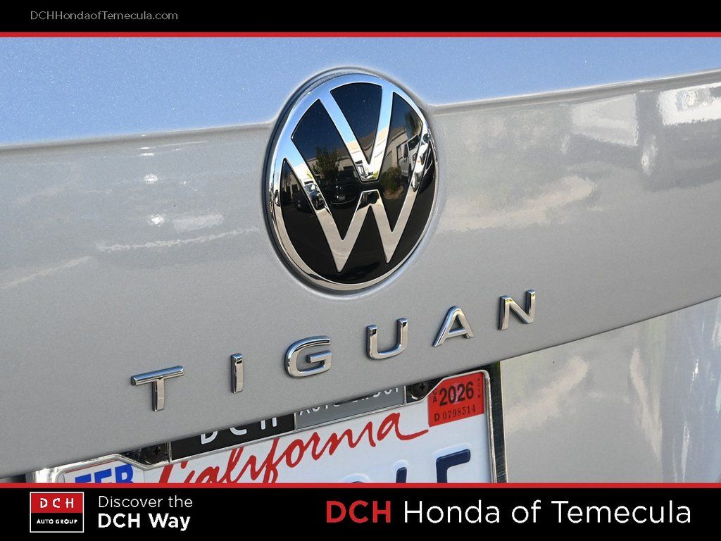 Thumbnail: 2023 Volkswagen Tiguan - 6