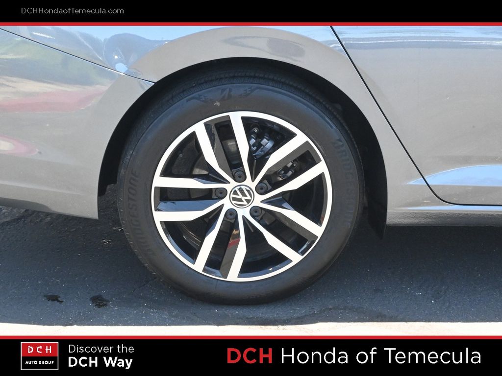 Thumbnail: 2025 Volkswagen Jetta - 7