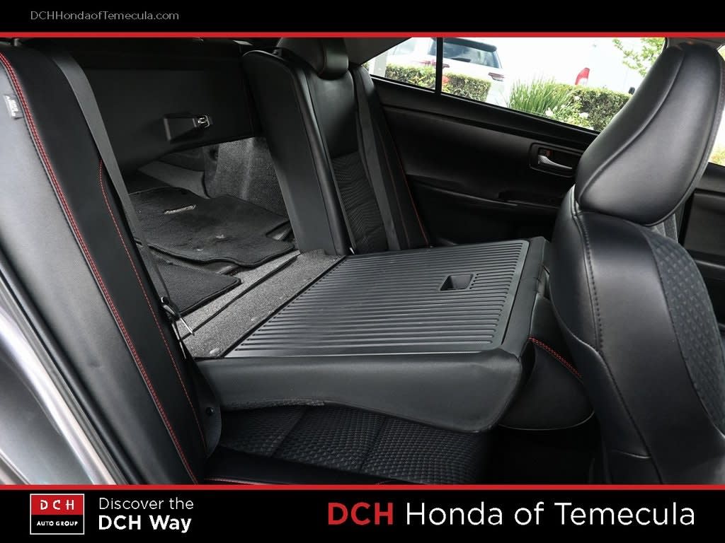 2015 Toyota Camry SE 25