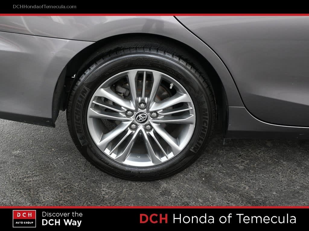2015 Toyota Camry SE 7