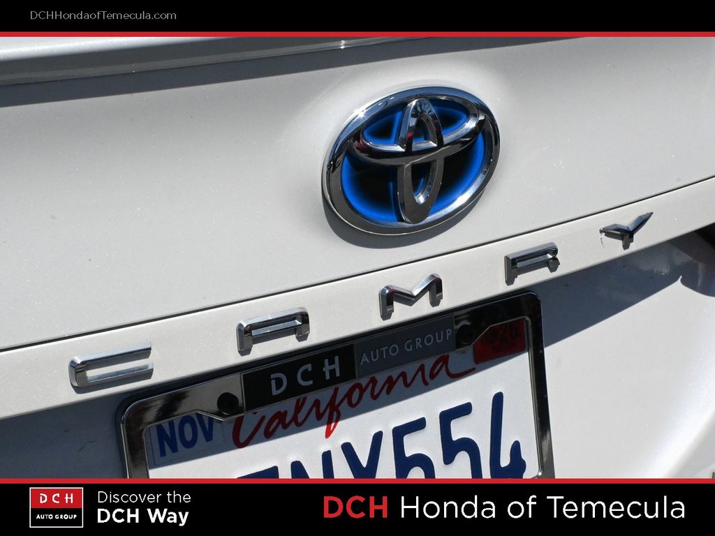 Thumbnail: 2021 Toyota Camry - 6