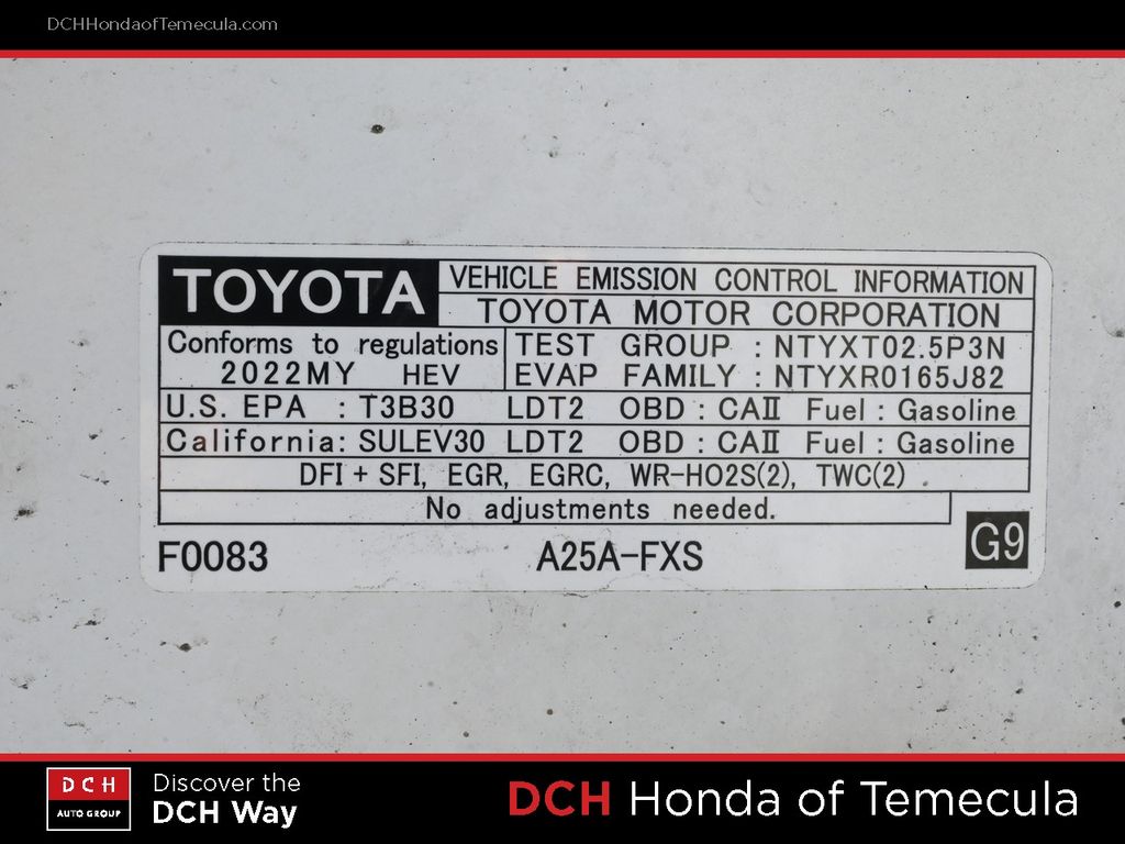 Thumbnail: 2022 Toyota RAV4 - 7