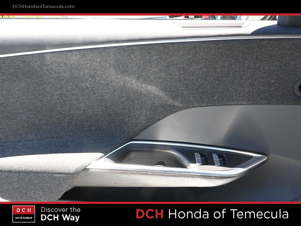 Thumbnail: 2023 Lucid Air - 21