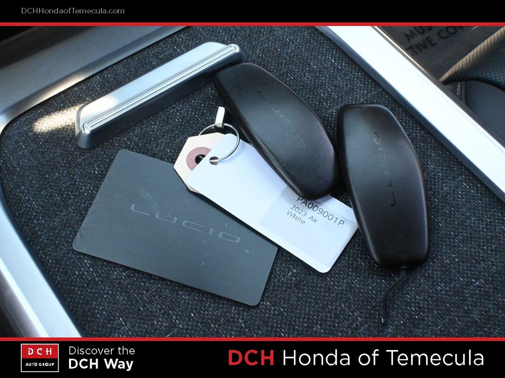 Thumbnail: 2023 Lucid Air - 15
