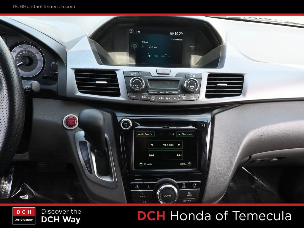 Thumbnail: 2015 Honda Odyssey - 12
