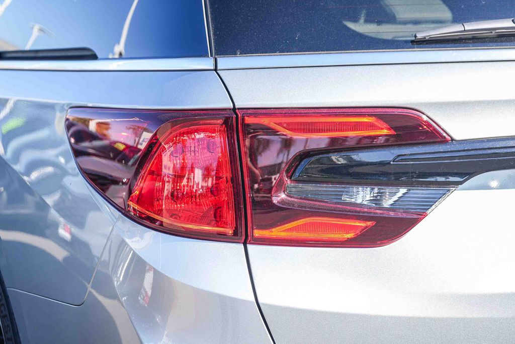 Thumbnail: 2026 Honda Odyssey - 19