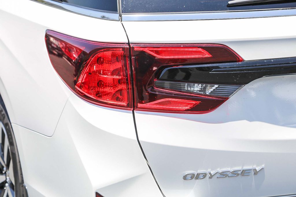 Thumbnail: 2026 Honda Odyssey - 18