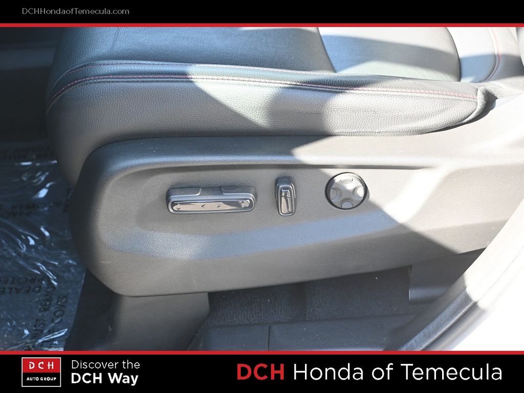 Thumbnail: 2025 Honda Odyssey - 23