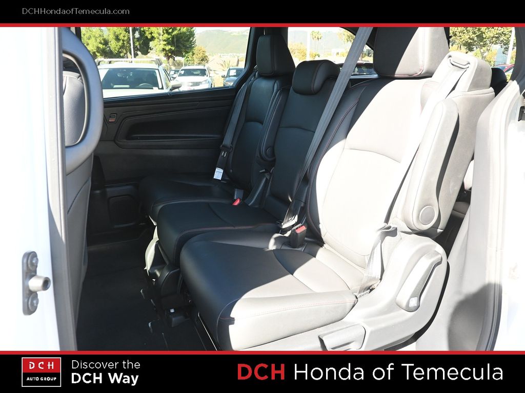 Thumbnail: 2025 Honda Odyssey - 11
