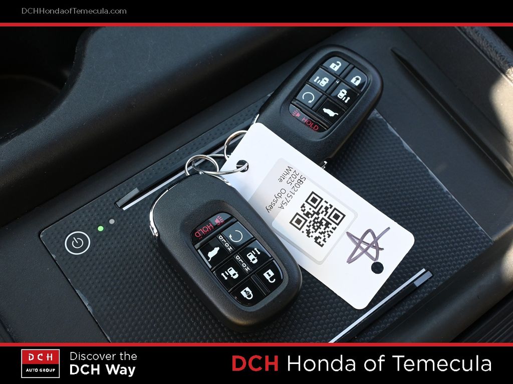 Thumbnail: 2025 Honda Odyssey - 15