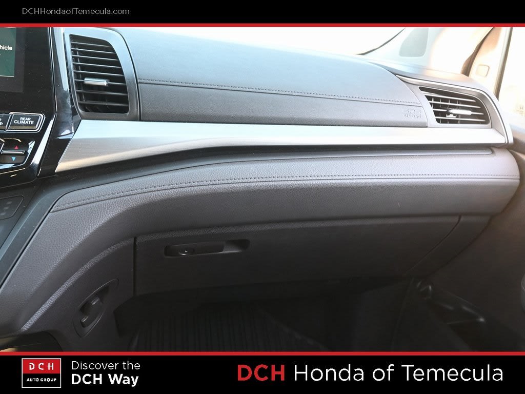 Thumbnail: 2018 Honda Odyssey - 19