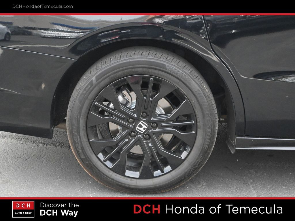 Thumbnail: 2025 Honda Odyssey - 6