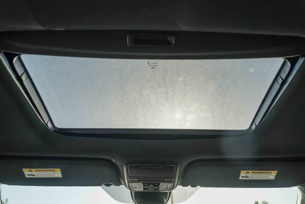 Thumbnail: 2026 Honda Odyssey - 18