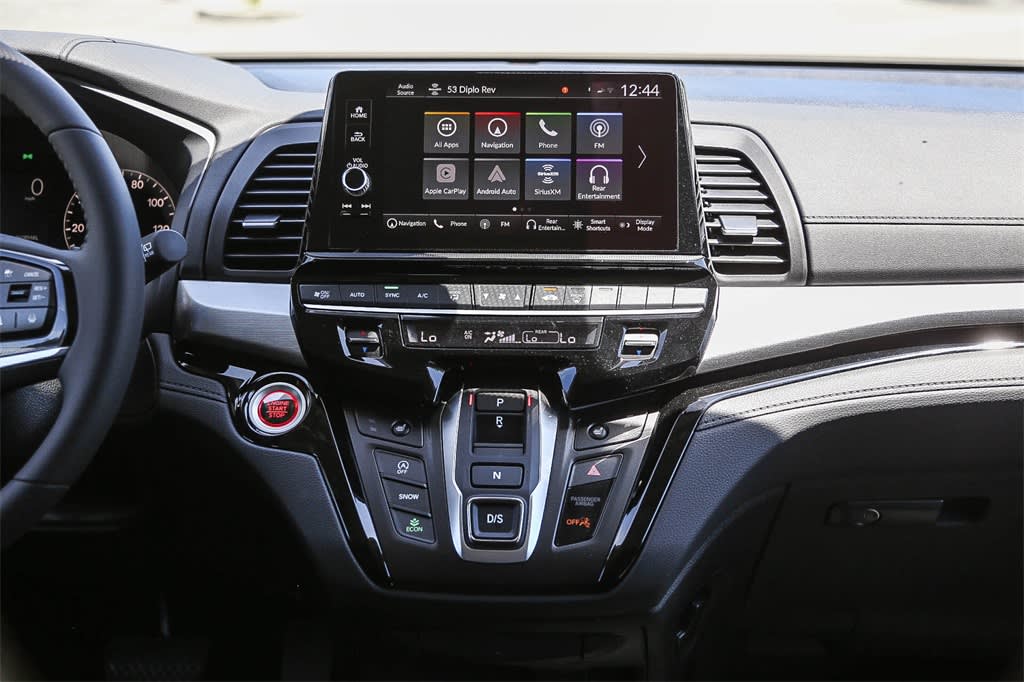 Thumbnail: 2026 Honda Odyssey - 13