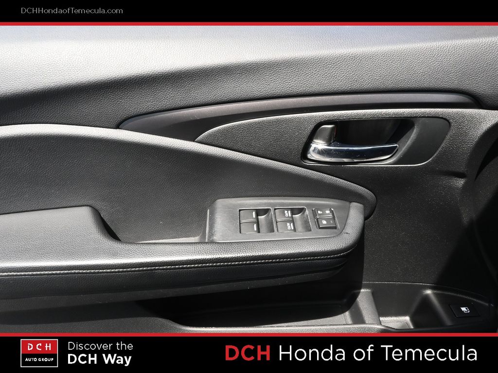 Thumbnail: 2021 Honda Pilot - 21