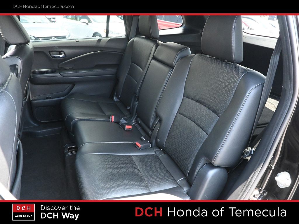 Thumbnail: 2019 Honda Passport - 11