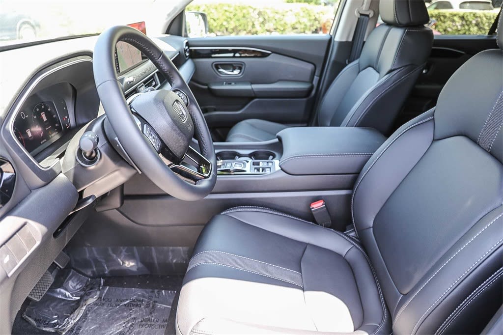 Thumbnail: 2026 Honda Passport - 11