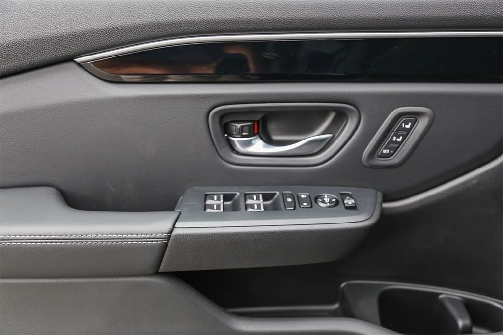 Thumbnail: 2025 Honda Pilot - 24