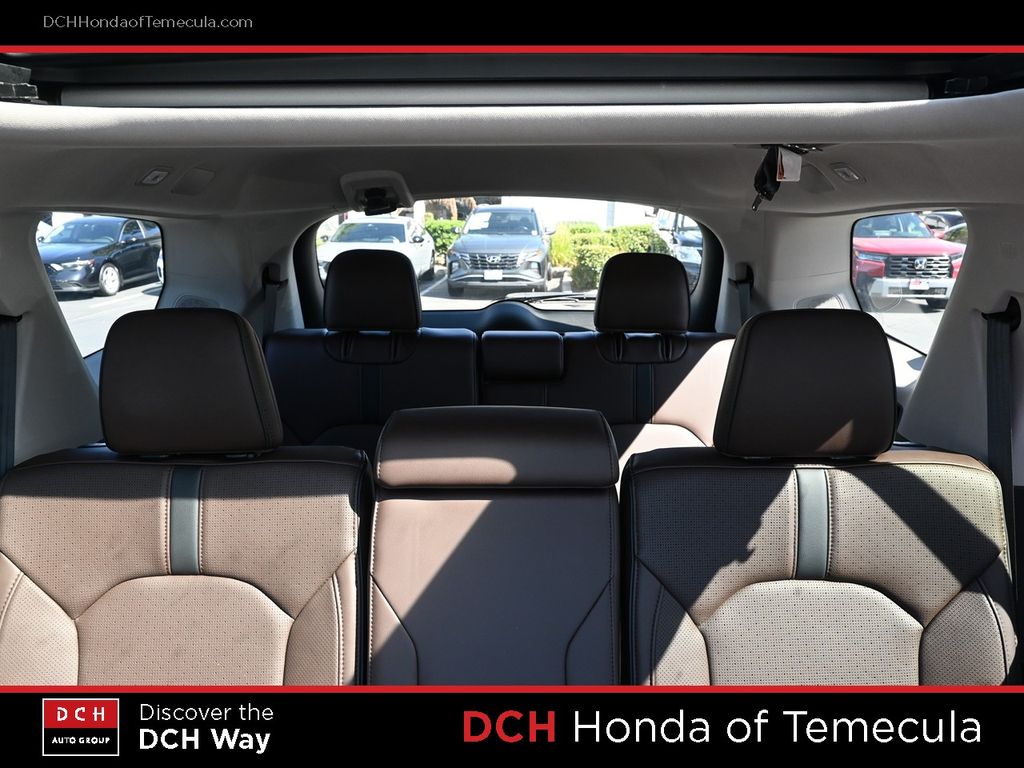 Thumbnail: 2023 Honda Pilot - 24