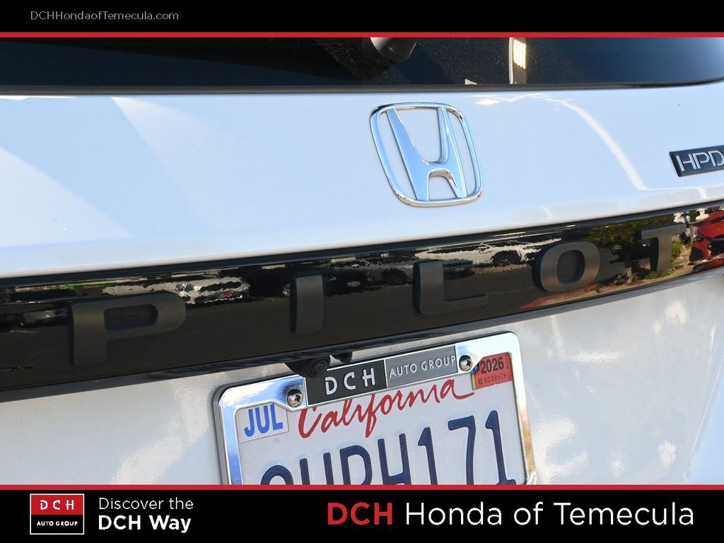 Thumbnail: 2023 Honda Pilot - 17
