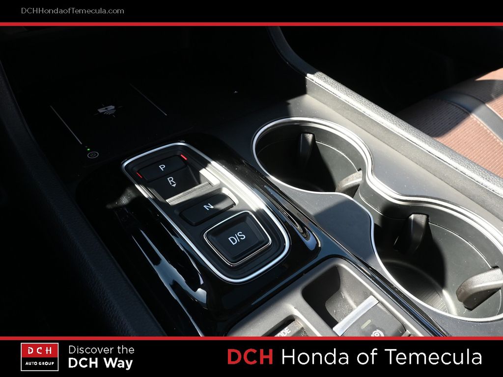 Thumbnail: 2023 Honda Pilot - 12