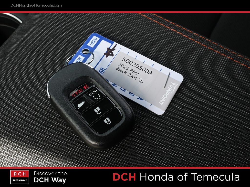 Thumbnail: 2025 Honda Pilot - 16