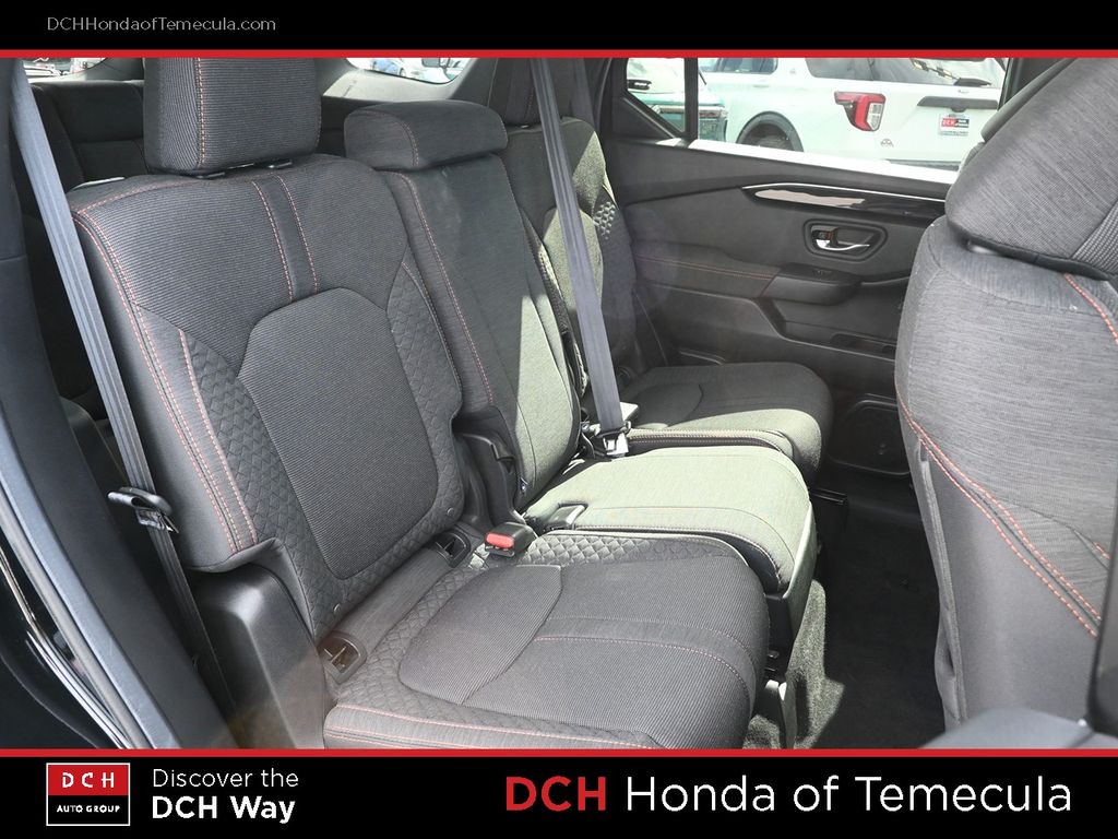 Thumbnail: 2025 Honda Pilot - 25