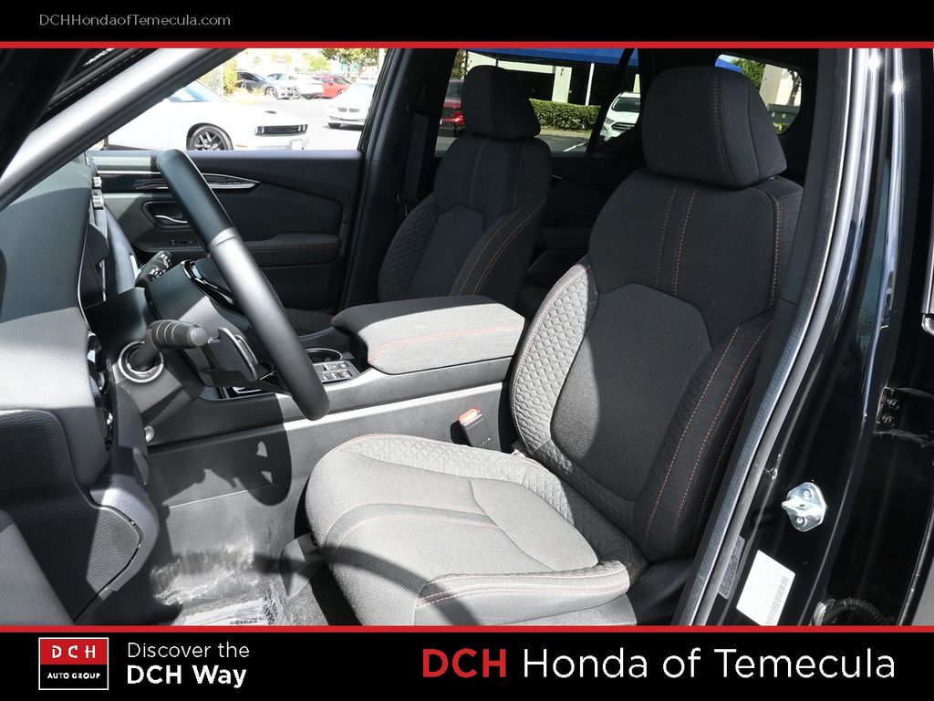 Thumbnail: 2025 Honda Pilot - 9