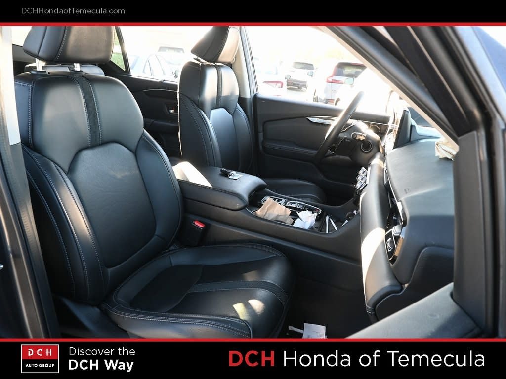 Thumbnail: 2023 Honda Pilot - 10