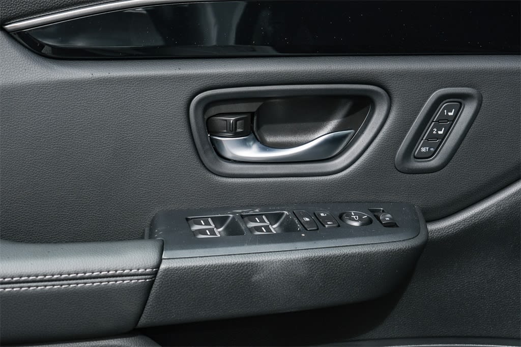 Thumbnail: 2025 Honda Pilot - 22