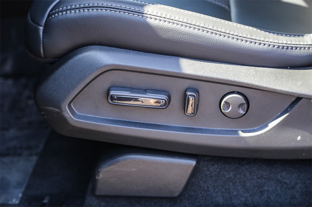 Thumbnail: 2025 Honda Pilot - 24