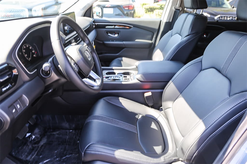 Thumbnail: 2025 Honda Pilot - 11