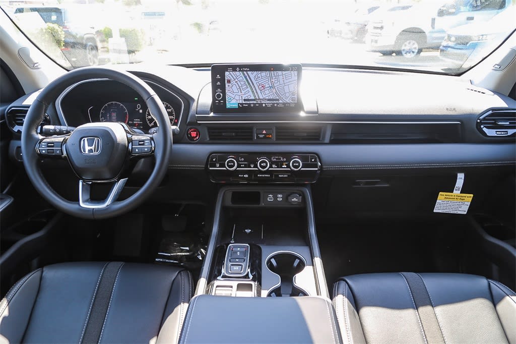 Thumbnail: 2025 Honda Pilot - 2