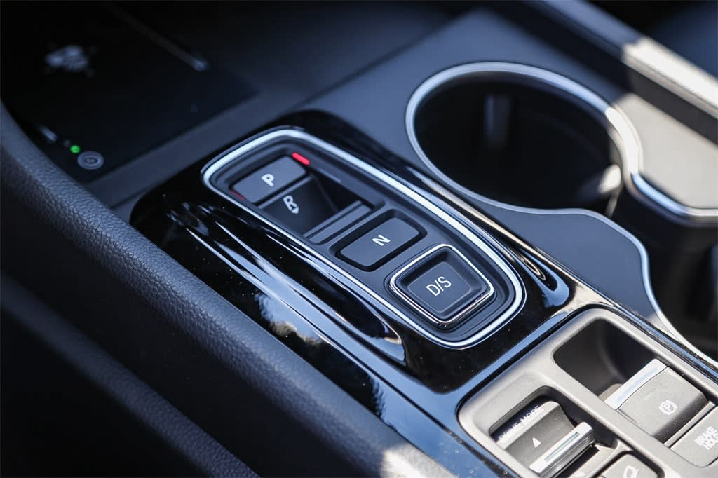 Thumbnail: 2025 Honda Pilot - 14