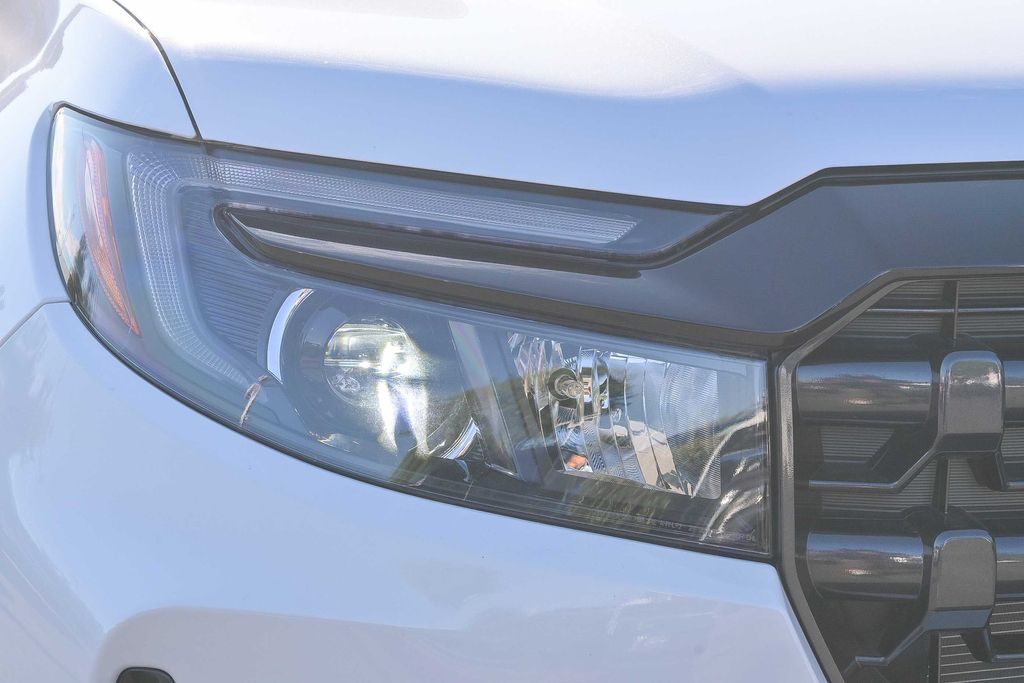 Thumbnail: 2026 Honda Ridgeline - 21