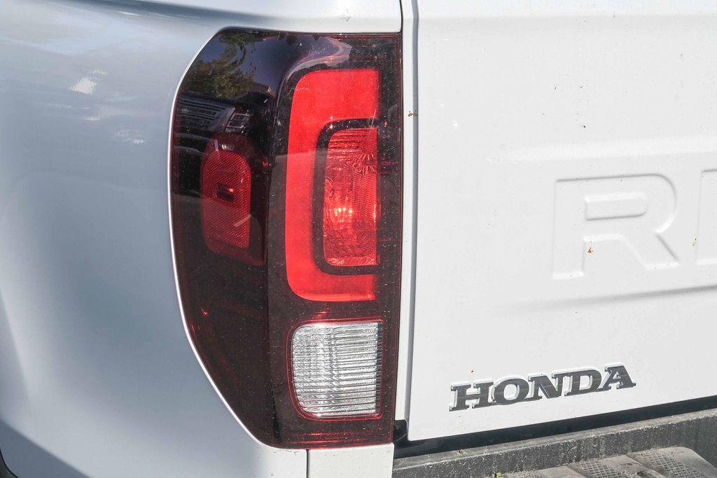 Thumbnail: 2026 Honda Ridgeline - 18