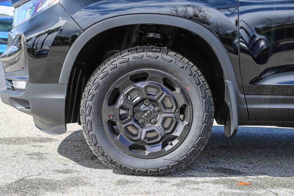 Thumbnail: 2026 Honda Ridgeline - 21