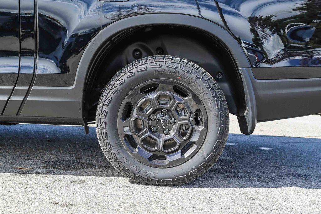 Thumbnail: 2026 Honda Ridgeline - 7