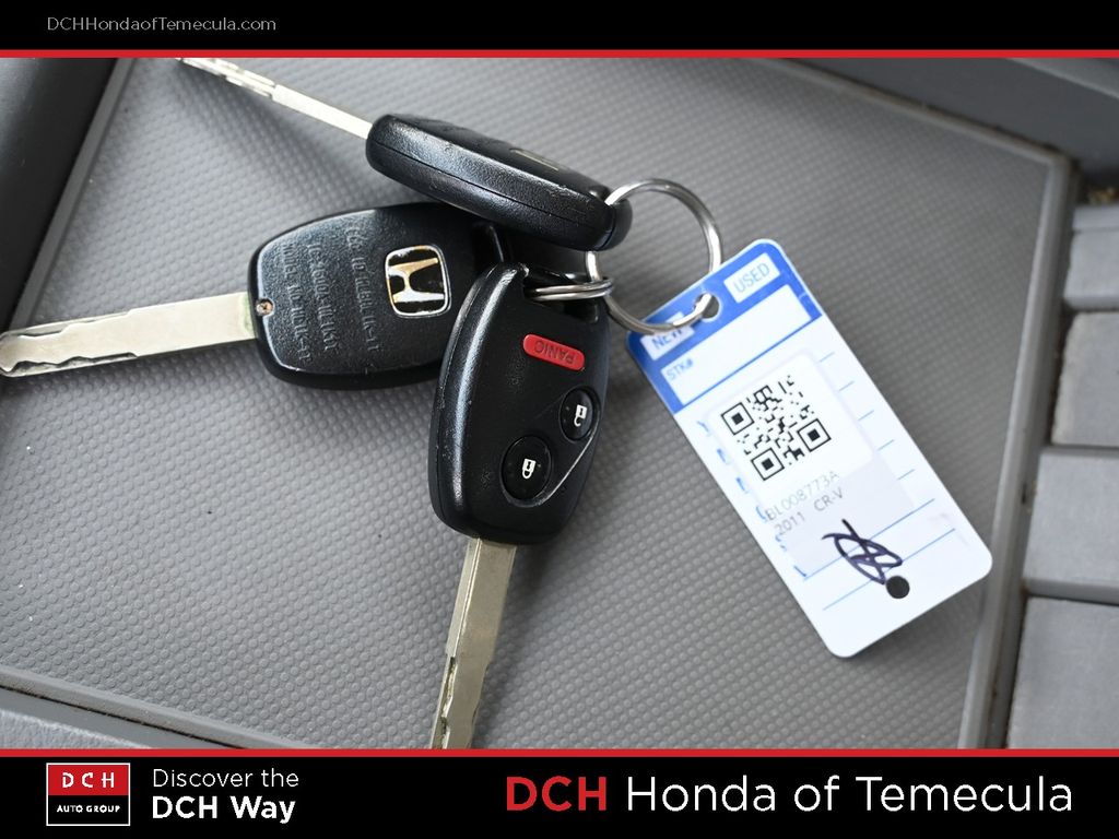 Thumbnail: 2011 Honda CR-V - 17