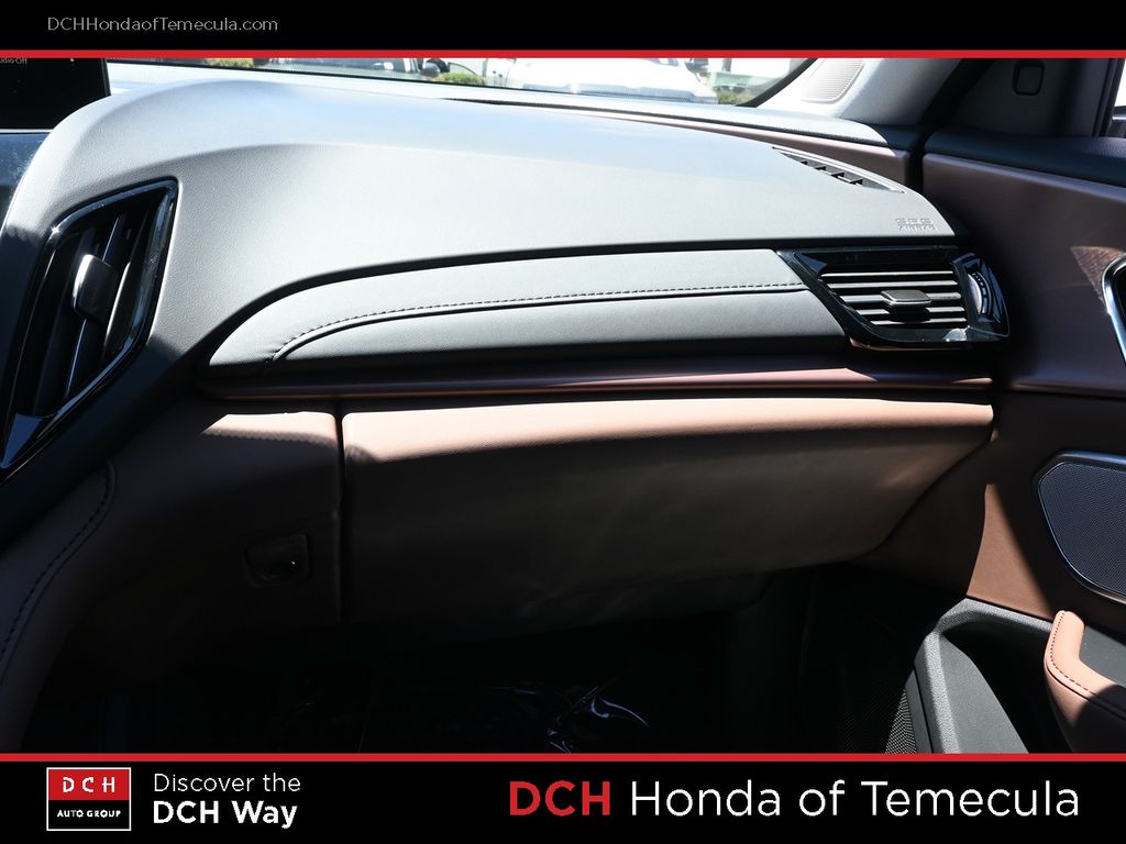 Thumbnail: 2023 Acura RDX - 23