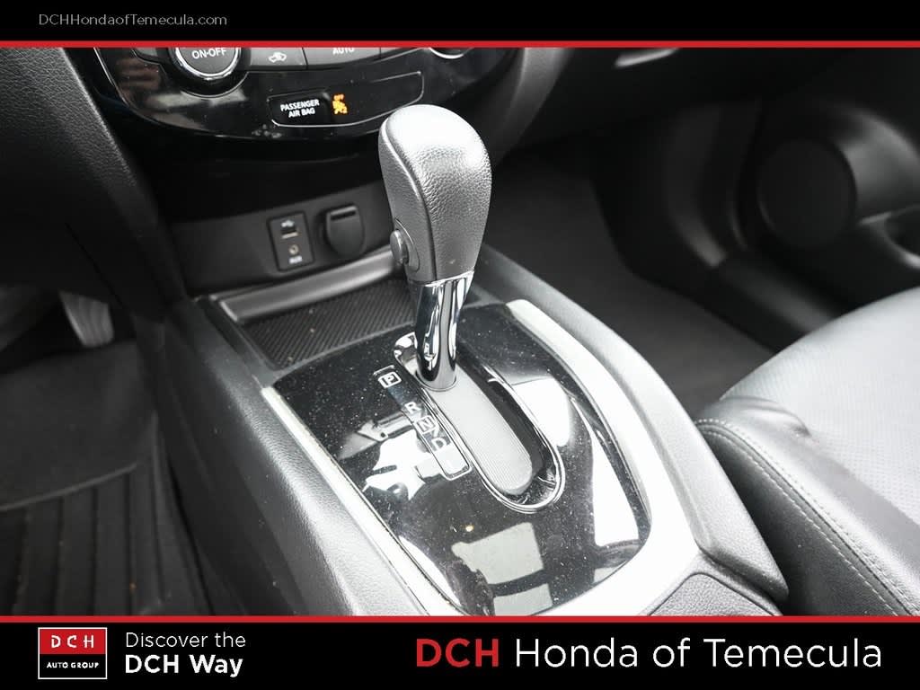 Thumbnail: 2016 Nissan Rogue - 12