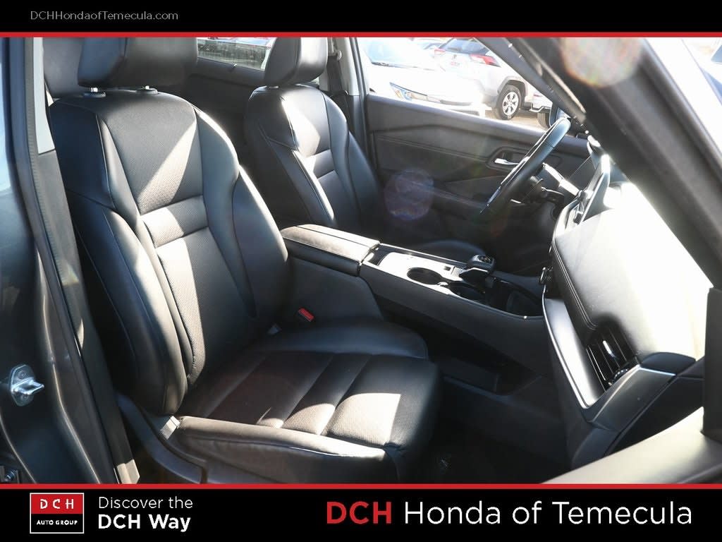 Thumbnail: 2022 Nissan Rogue - 9