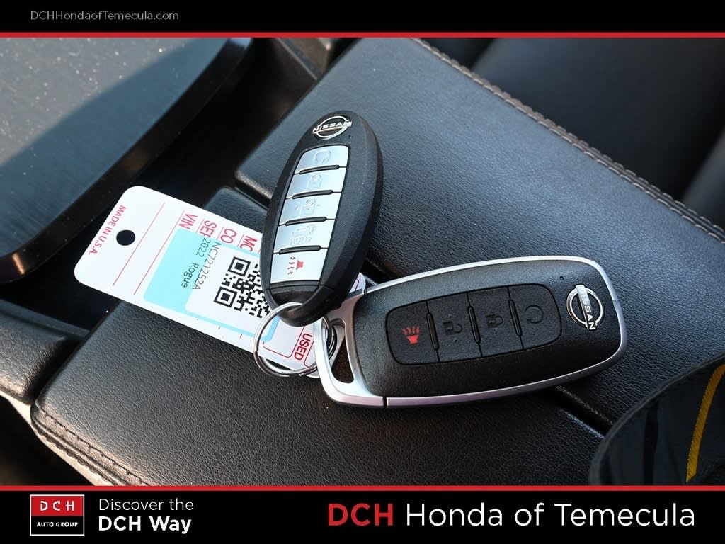 Thumbnail: 2022 Nissan Rogue - 15