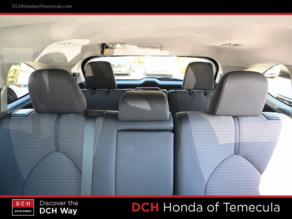 Thumbnail: 2021 Toyota Highlander - 24