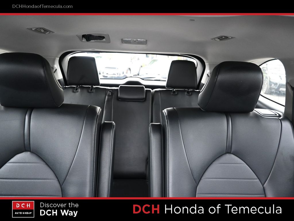 Thumbnail: 2021 Toyota Highlander - 24