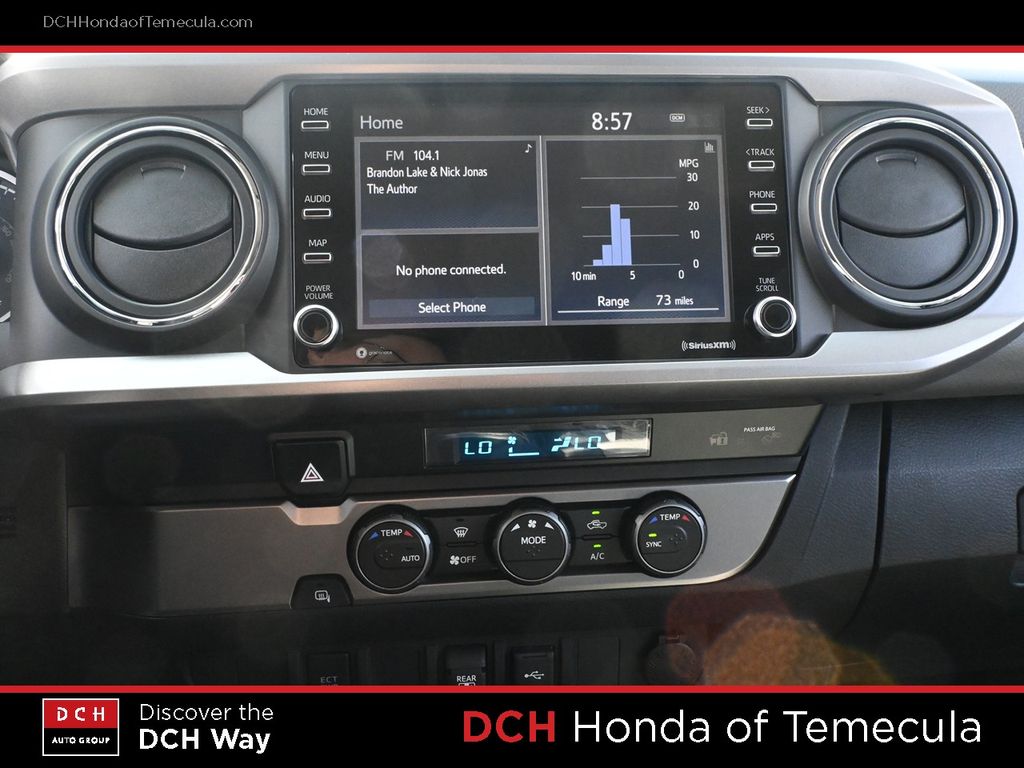 Thumbnail: 2021 Toyota Tacoma - 11