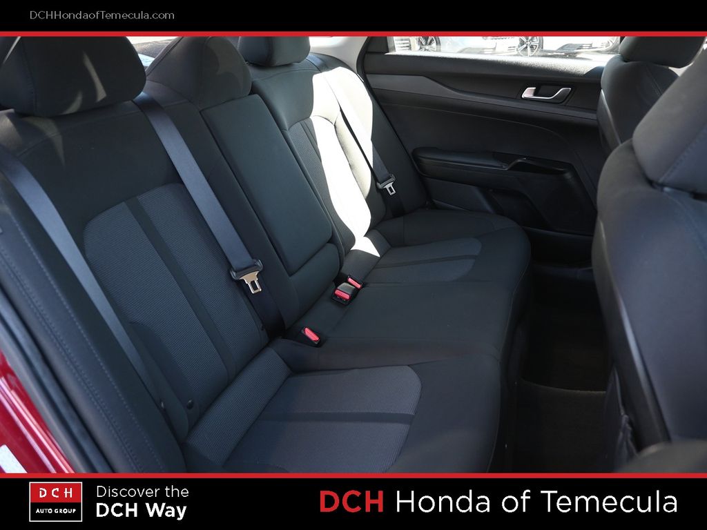 Thumbnail: 2023 Kia K5 - 24